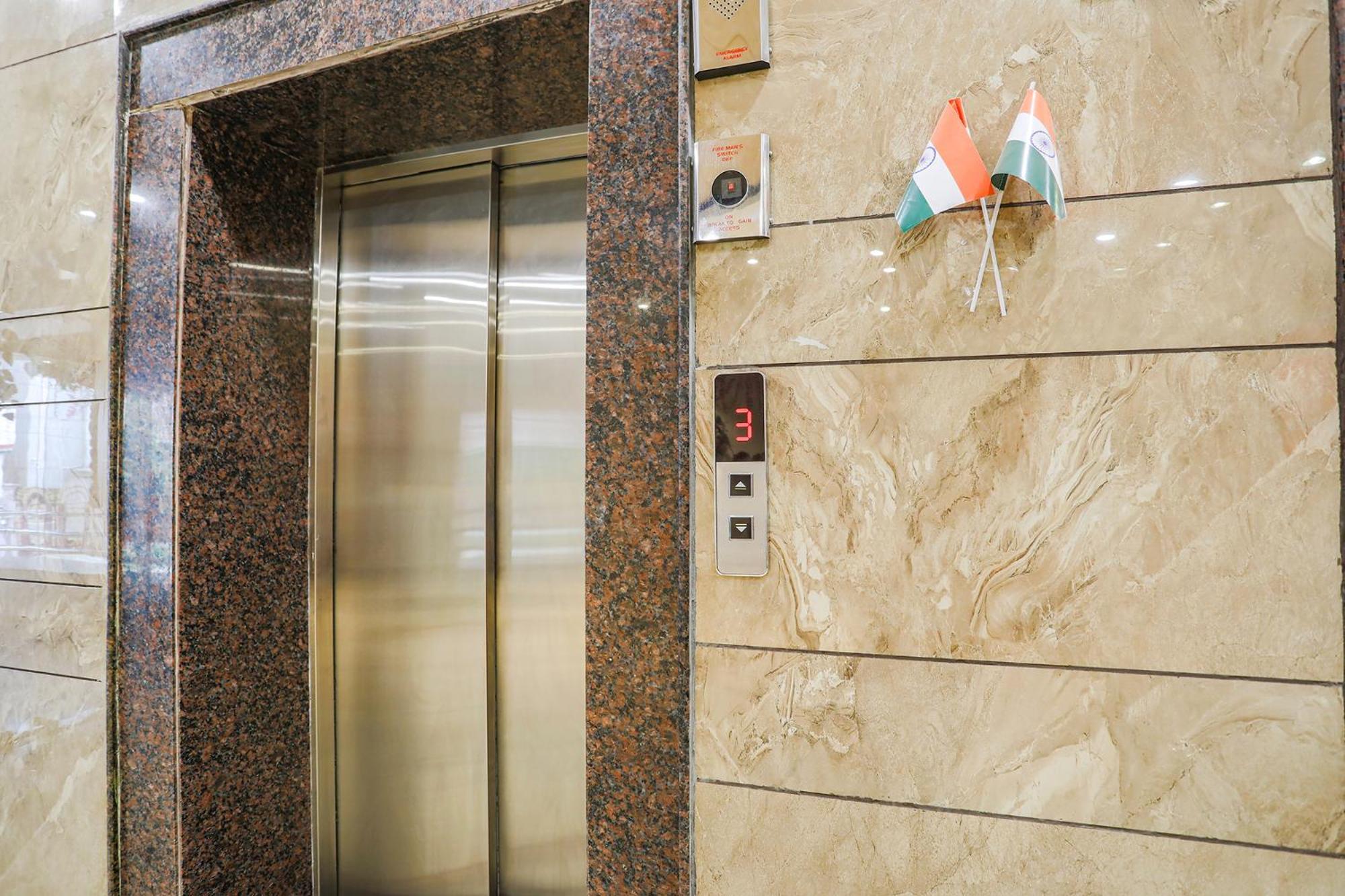 Fabhotel Kinsfolk Ghaziabad Exterior foto
